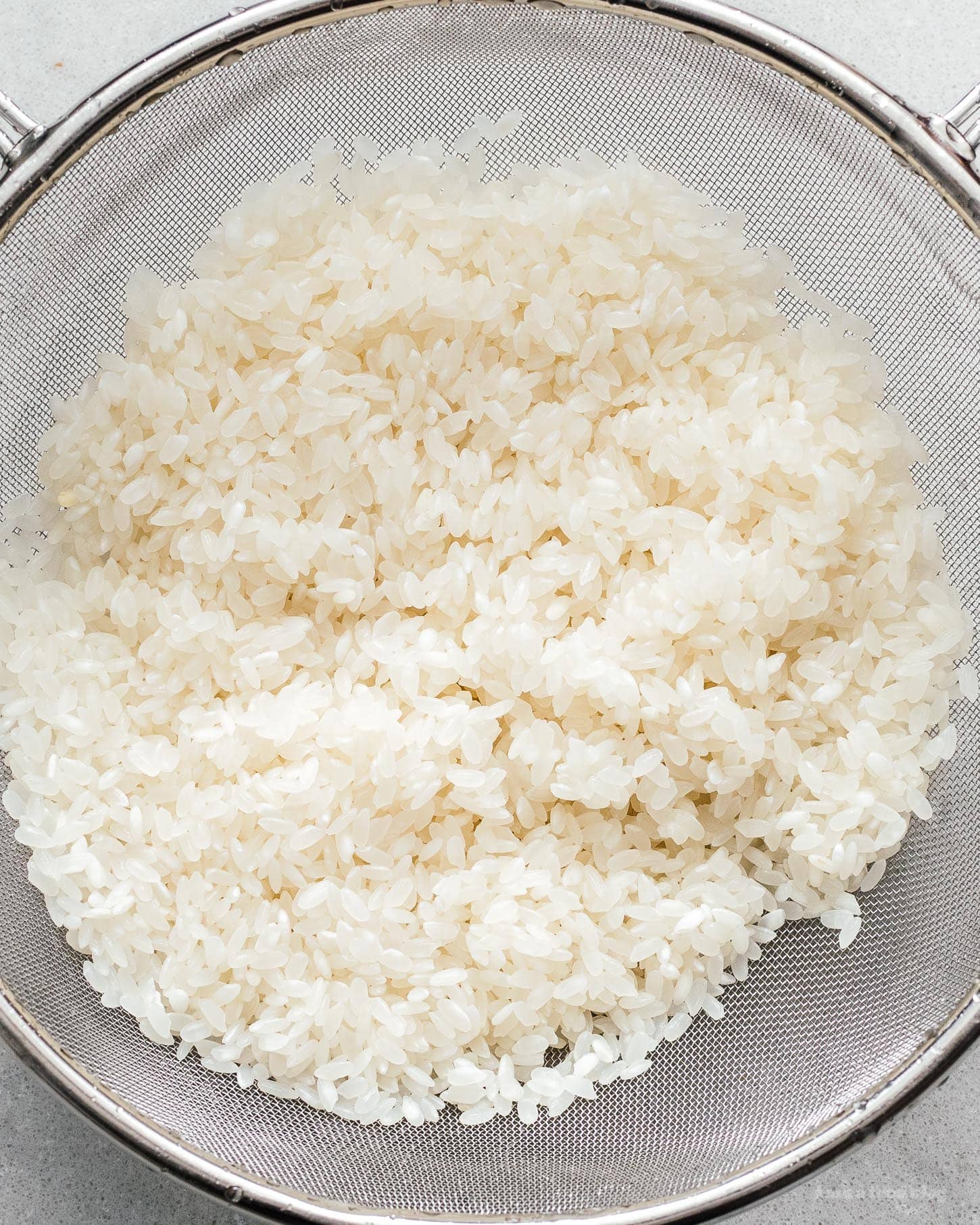 enjuagar el arroz |  www.iamafoodblog.com