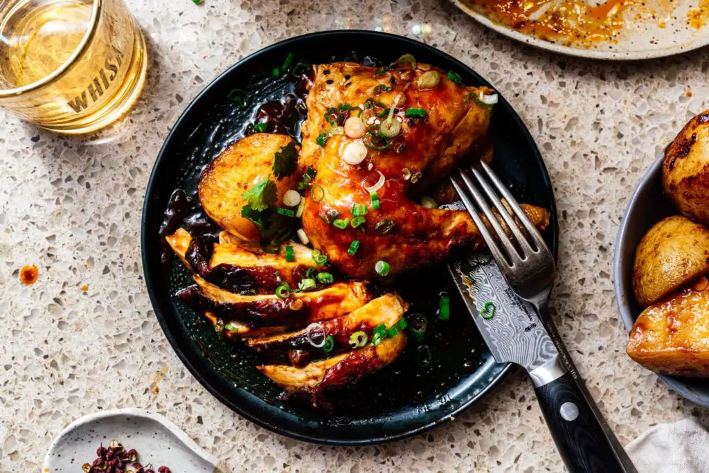 Gochujang Honey Roast Chicken និងដំឡូង
