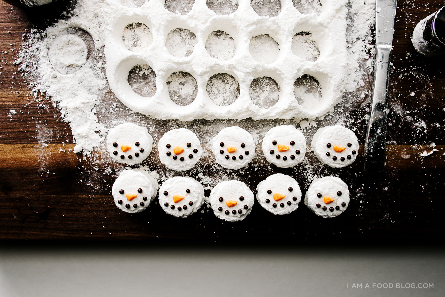 Mint ndi marshmallow snowmen - www.http://elcomensal.es/