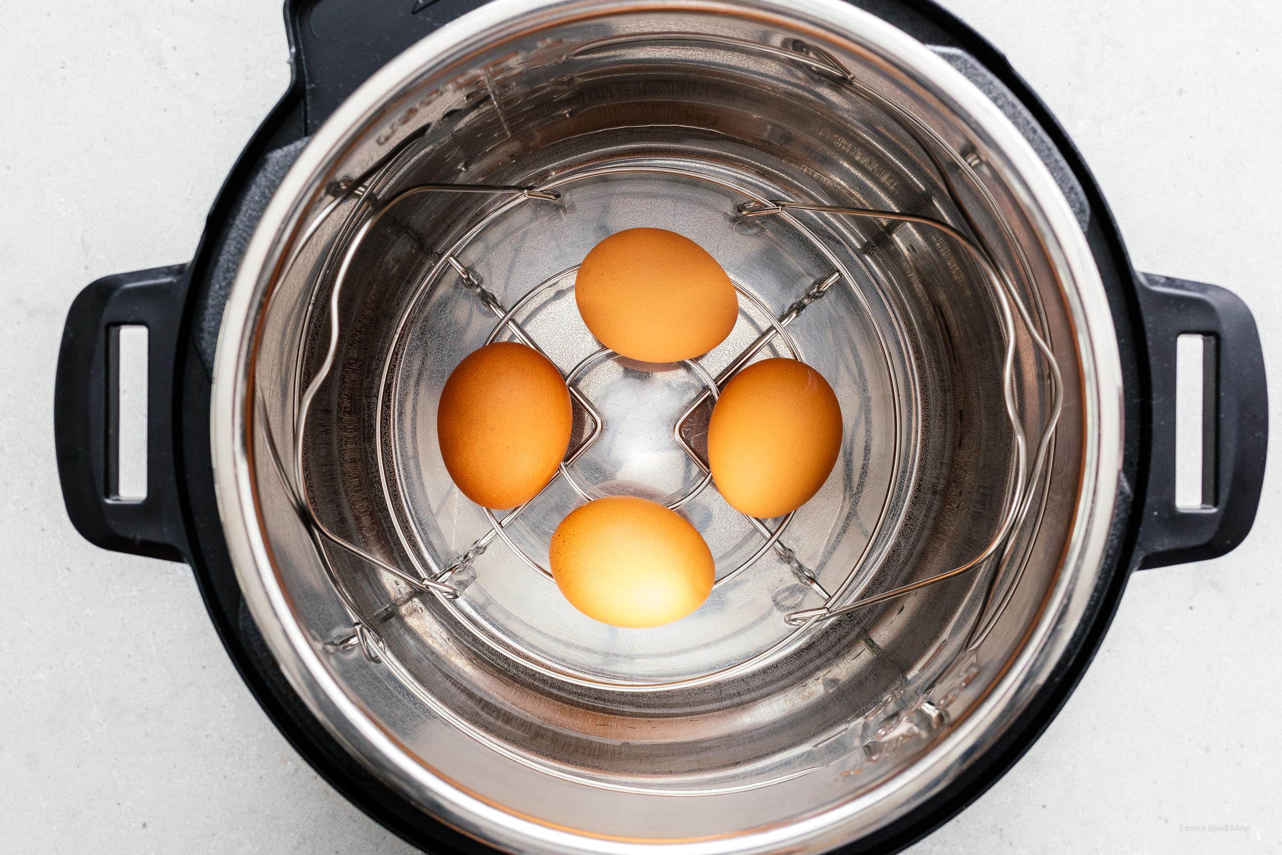 яйця швидкого приготування в горщиках | www.iamafoodblog.com