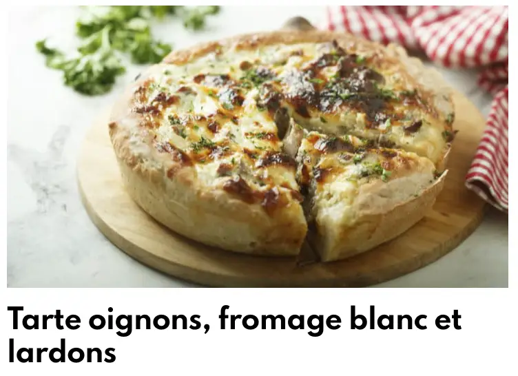 Oignons tarte, fromage blanc agus lardons