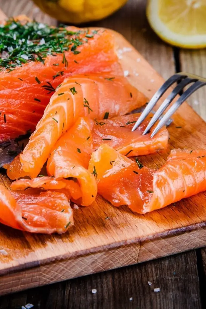 20 resipi salmon salai sensasi dengan salmon salai buatan sendiri