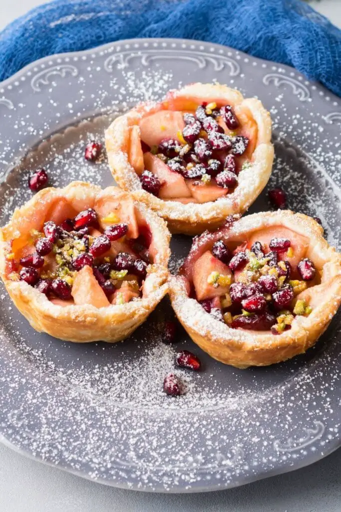 35 recetas fáciles de mini tartas con mini tarta de manzana con granada