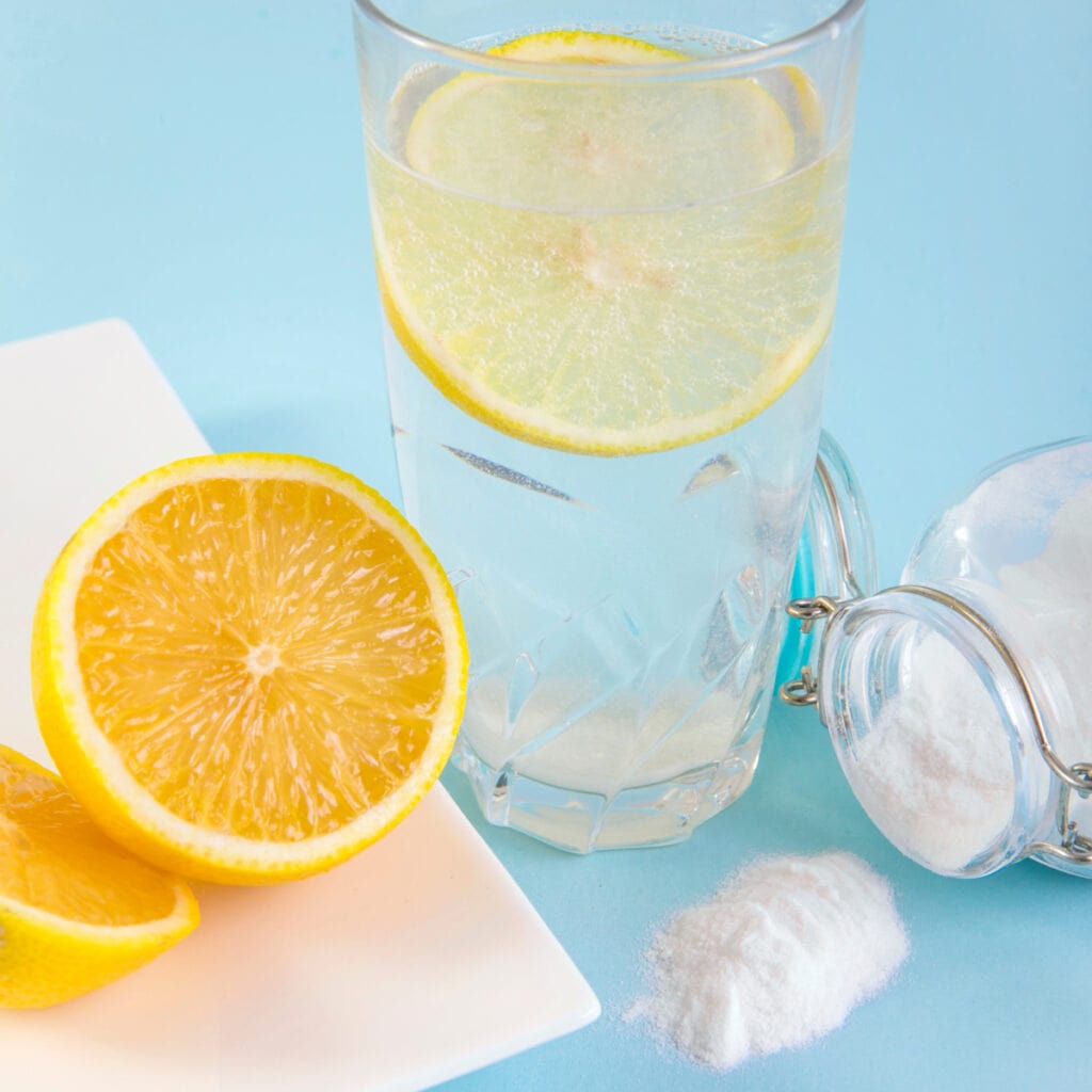Jugo de limón y bicarbonato de sodio