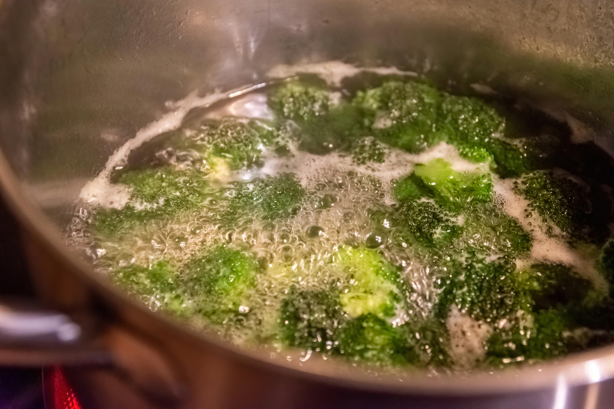 agua de brócolis