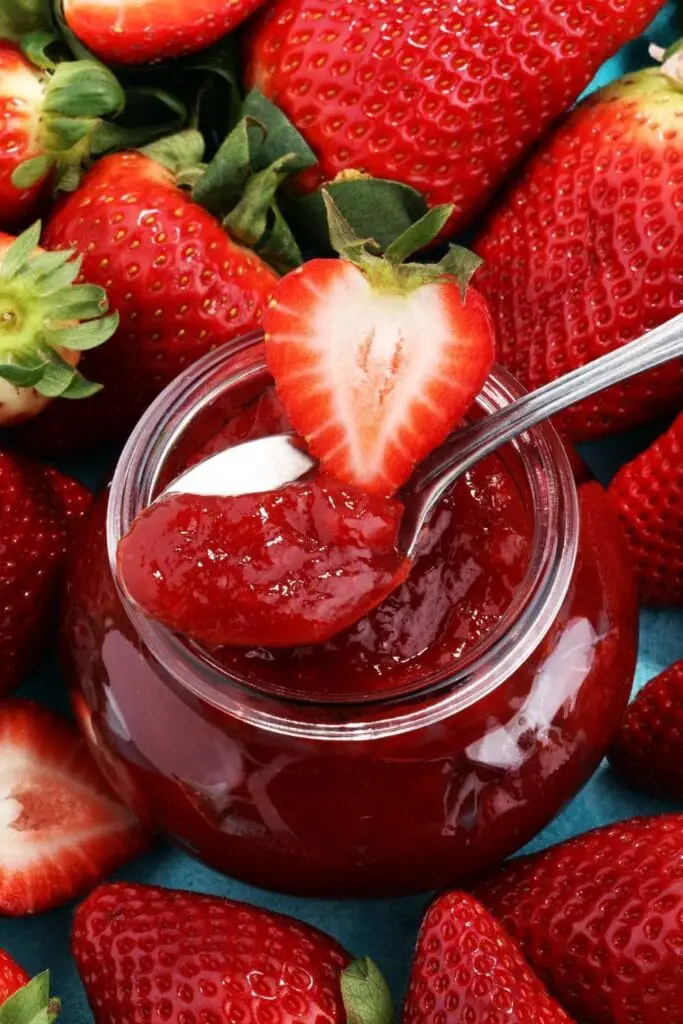 自製草莓醬配新鮮水果