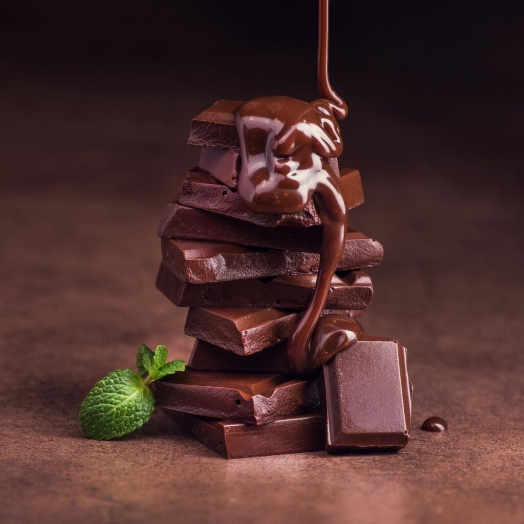 Barras de Chocolate con Chocolate Derretido y Menta