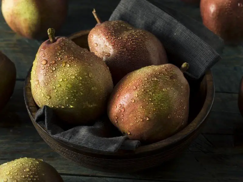 Anjou Pears (Gréng a Rout)