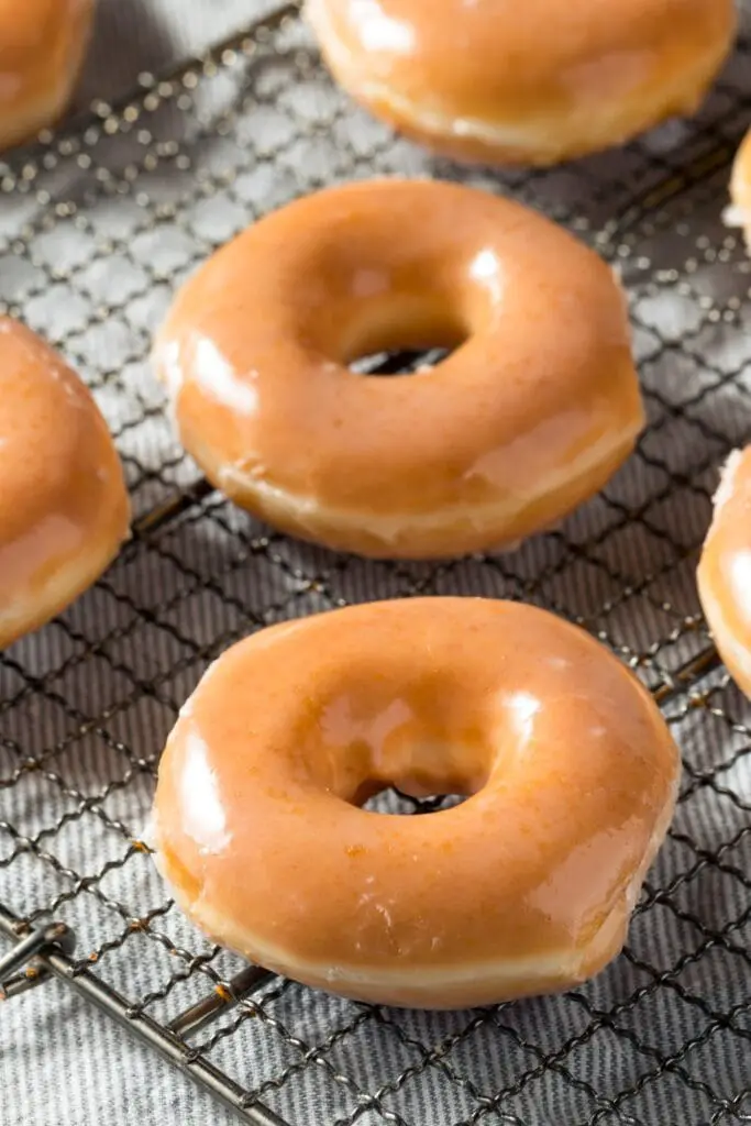 Dolci Donuts Glazed fatti in casa
