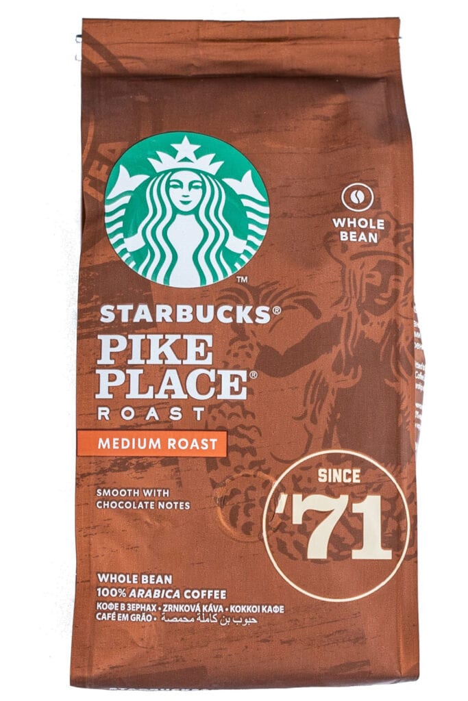 Un paquete de Starbucks Pike Place Roast
