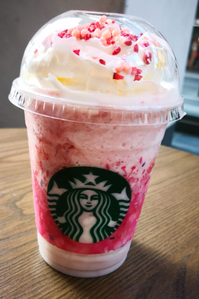 Frappuccino de crema de fresa de Starbucks