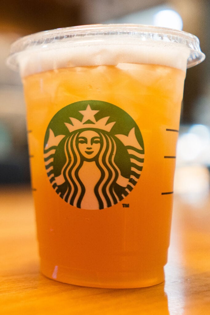 Limonada de té verde helado de Starbucks
