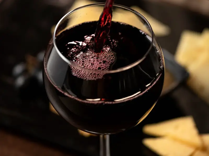 Una copa de vino Merlot 